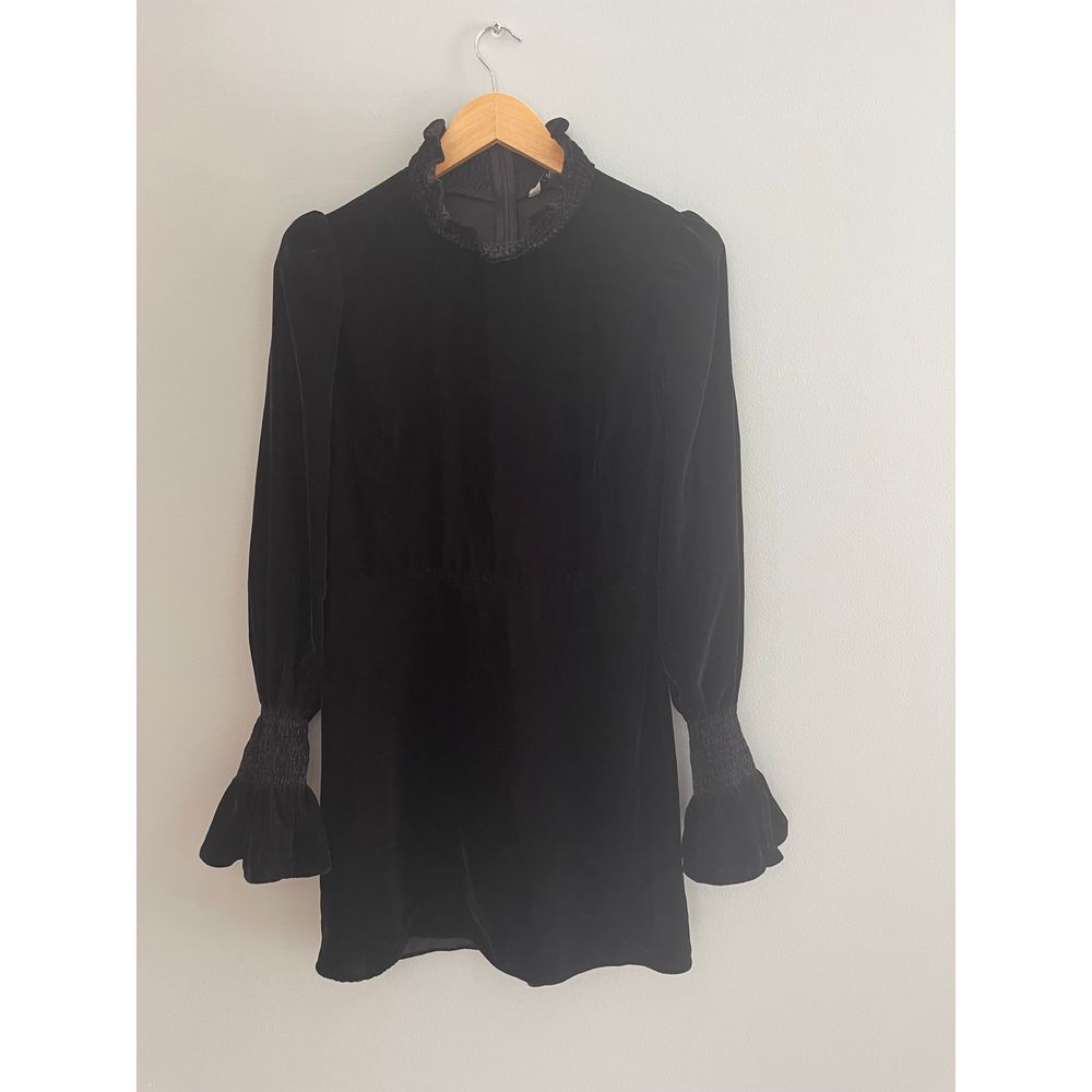 Zara Black Long Sleeve Velvet Mini Dress